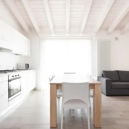 Apartment Finisterrae 9 - Immobiliare Living Lido di Jesolo