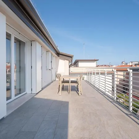 Finisterrae 9 - Immobiliare Living Apartment Lido di Jesolo