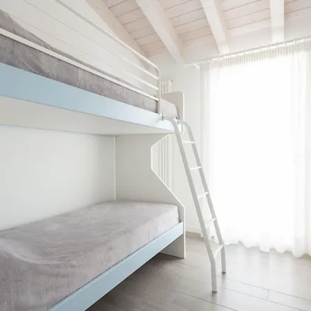 Finisterrae 9 - Immobiliare Living *